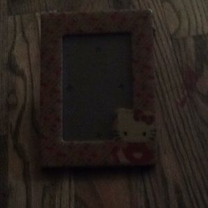 Hello kitty photo frame